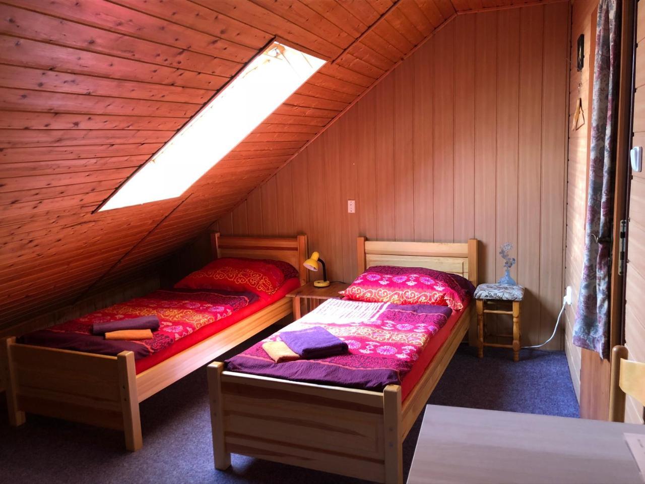 חרודים Guest House U Nahonu מראה חיצוני תמונה